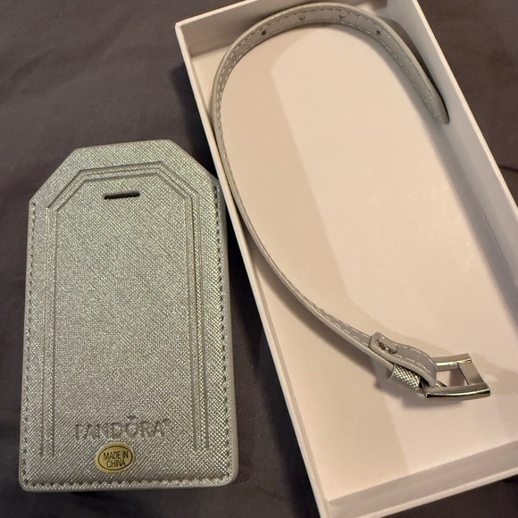 Pandora Palm Tree Luggage Tag - Picture 2 of 4